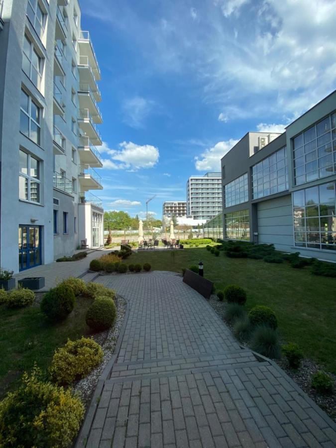 Apartament Prywatny Salon Z Aneksem Kuchennym I Sypialnia W Hotelu Diva Kolobrzeg Exterior photo